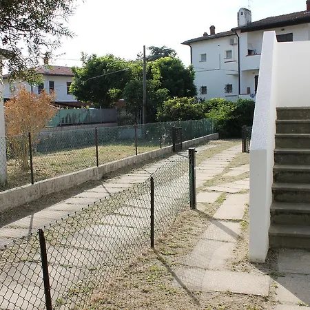 Apartman Agenzia Vear Conchiglia 33 *