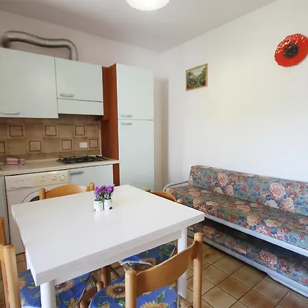 Agenzia Vear Conchiglia 33 * Comacchio